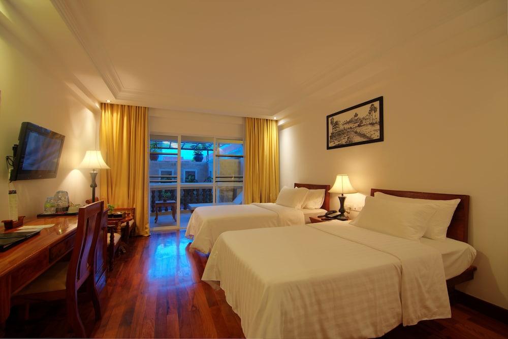 อินทรเทวี อังกอร์ Hotel เสียมราฐ ภายนอก รูปภาพ