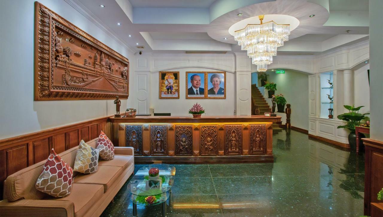 อินทรเทวี อังกอร์ Hotel เสียมราฐ ภายนอก รูปภาพ