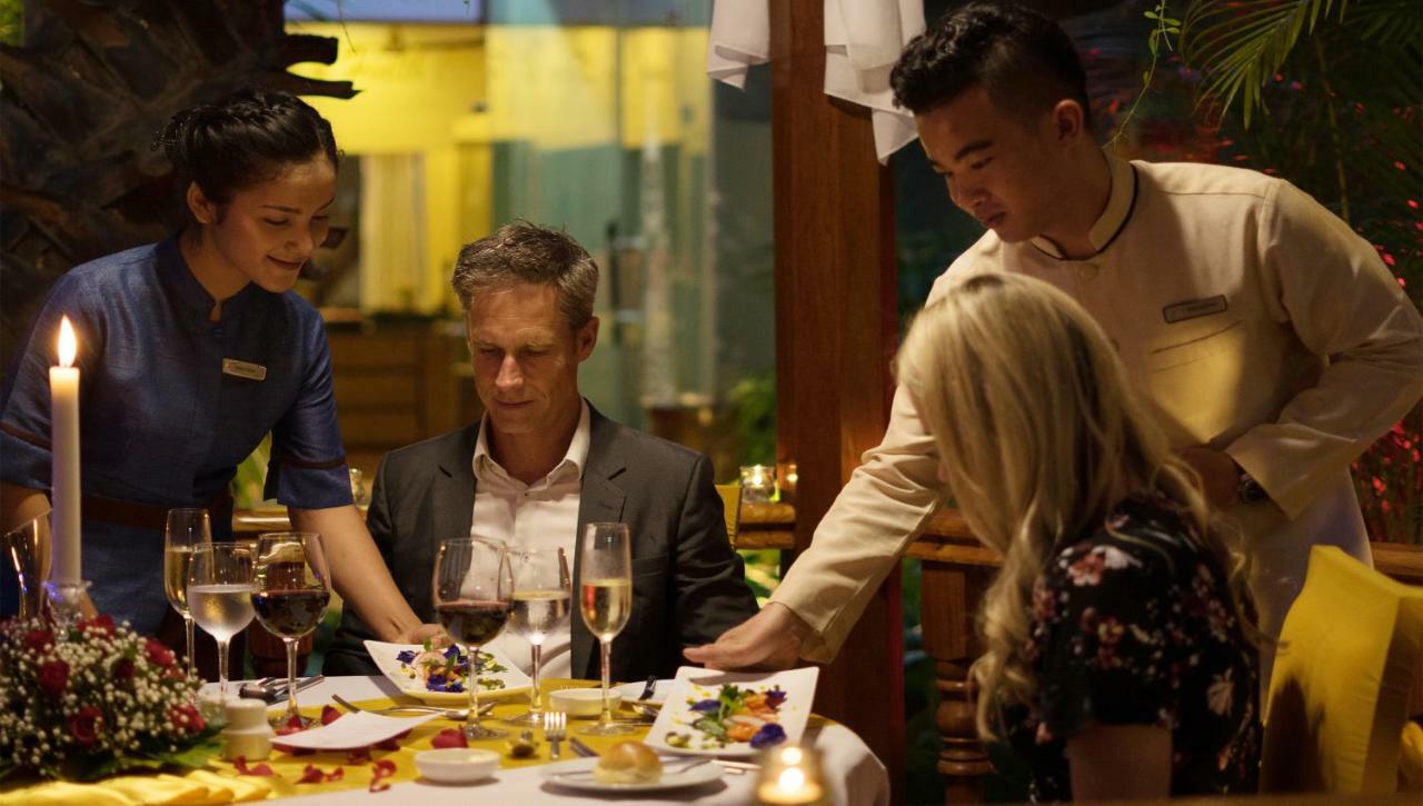 อินทรเทวี อังกอร์ Hotel เสียมราฐ ภายนอก รูปภาพ